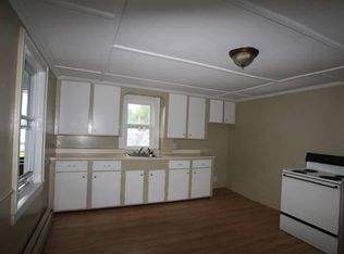 18 Gold St APT 3, Waterville, ME 04901