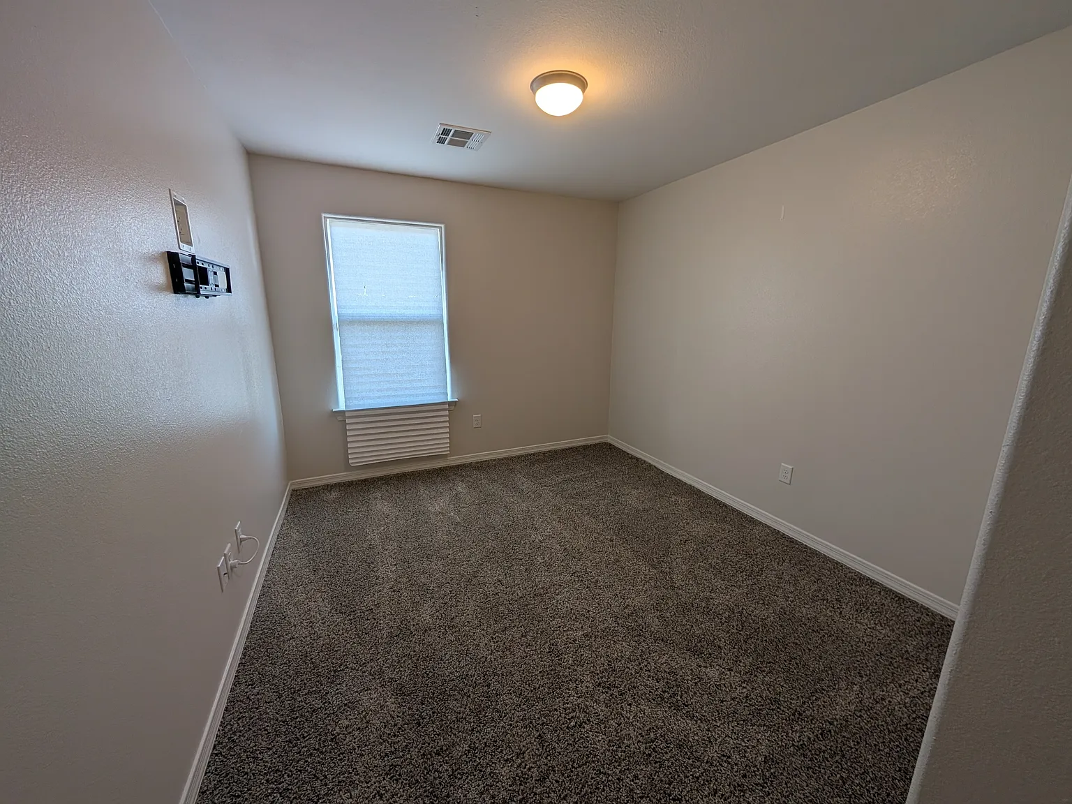 517 La Entrada Circle - 1 — Photo 2