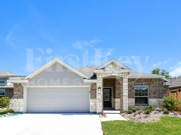 3037 Newcastle Crest Ln, Dickinson, TX 77539