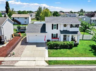 2127 W 2120 N, Clinton, UT 84015