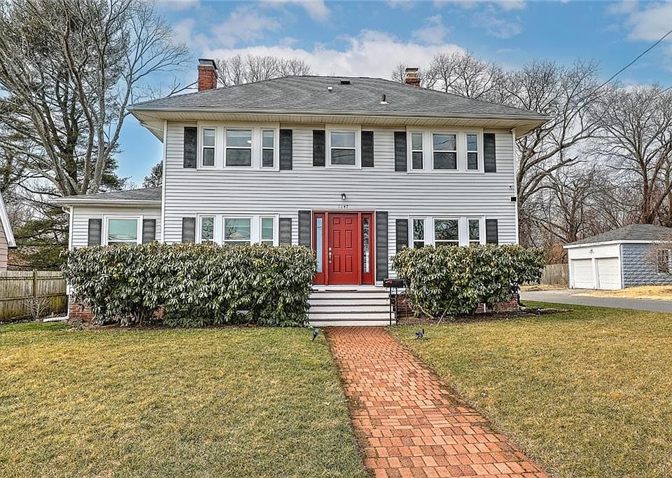 1147 Narragansett Blvd, Cranston, RI 02905 Zillow