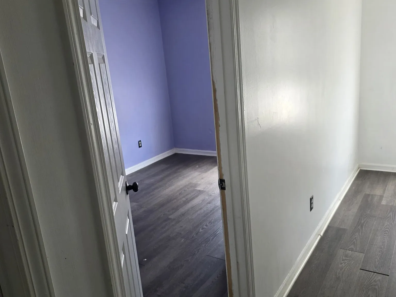 1020 McArthur Ave — Photo 3