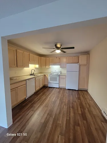 Meadowbrook Village Photo 1