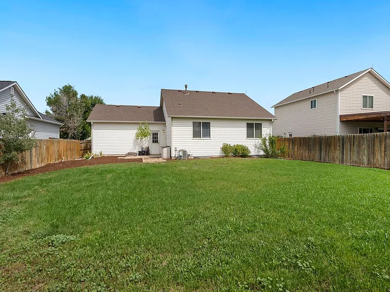 1385 Keywood Ct — Photo 20