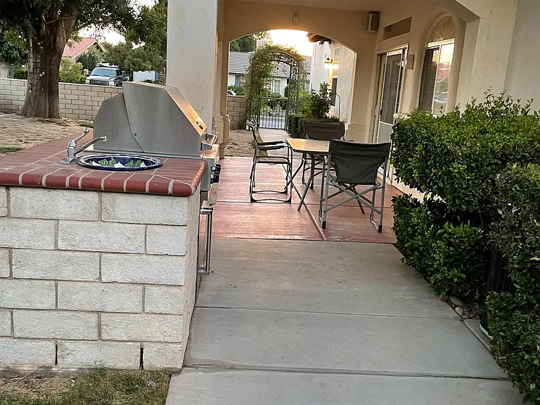 18465 Kalin Ranch Dr — Photo 12