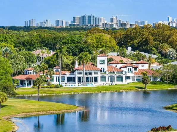 13101 Monet Ln, Palm Beach Gardens, FL 33410
