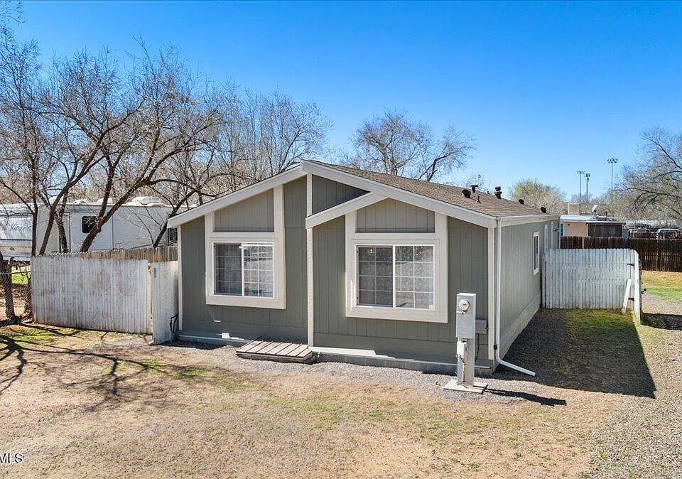 1st image of 1526 Del Rio Dr