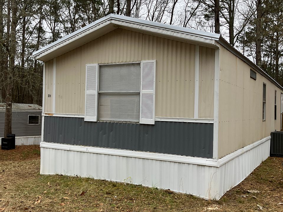 1st image of 646 Oak Hill Dr
