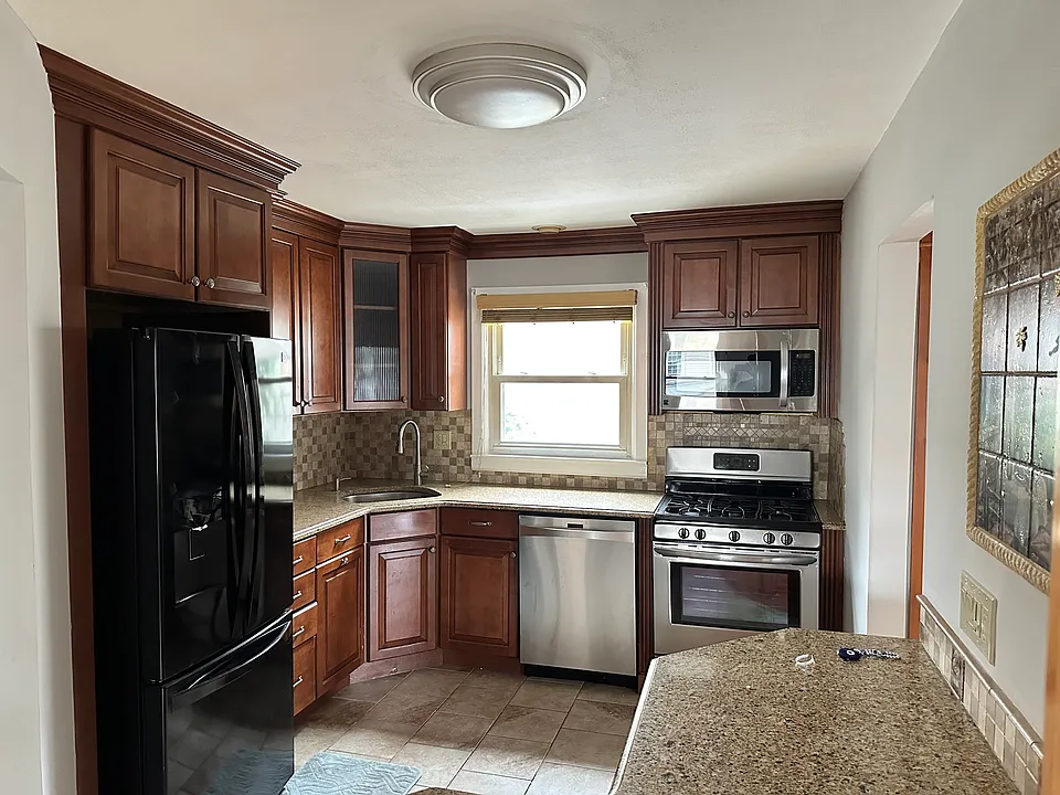 644 Broadway #1