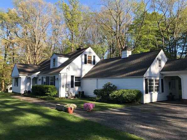 34800 Bridle Trail Ln