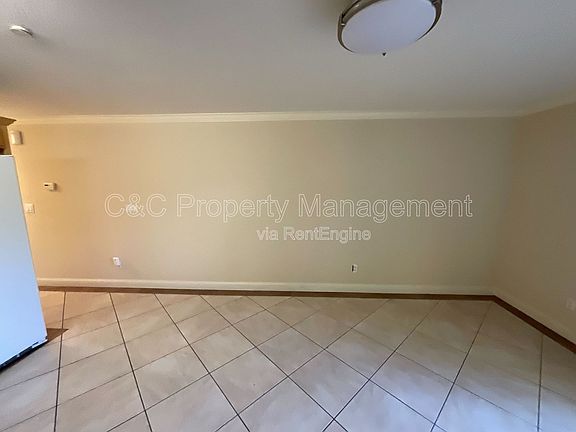 3rd image of 1421 N 1st St Unit 203
