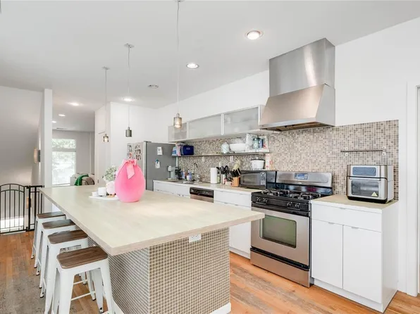 710 E 45th St, Austin, TX 78751