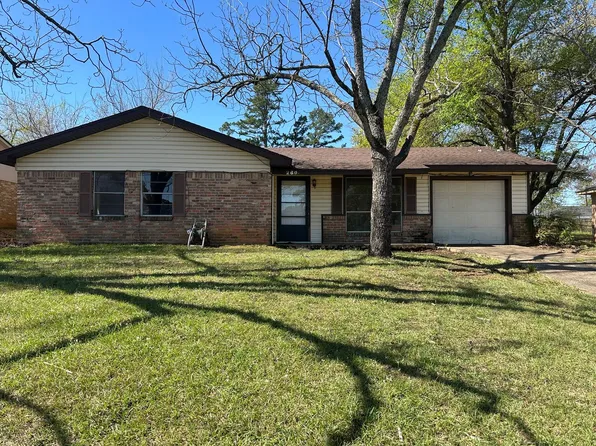 2607 Chelsea Dr, Tyler, TX 75701