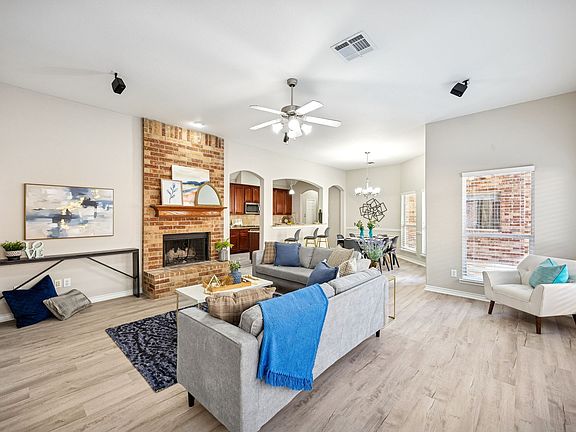 4th image of 7495 Saint Stephens Sq