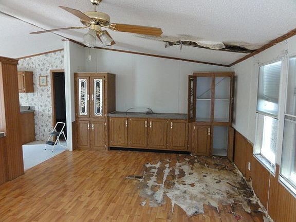 2nd image of 5242 Bayouside Dr