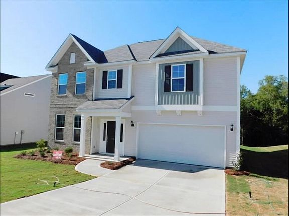 2nd image of 332 Autumn Glen Dr
