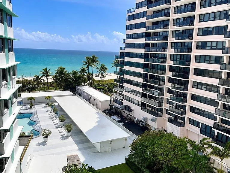 5255 Collins Ave #7B — Photo 15
