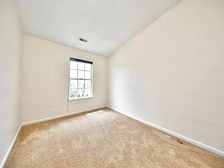 130 Spencer Cir — Photo 19