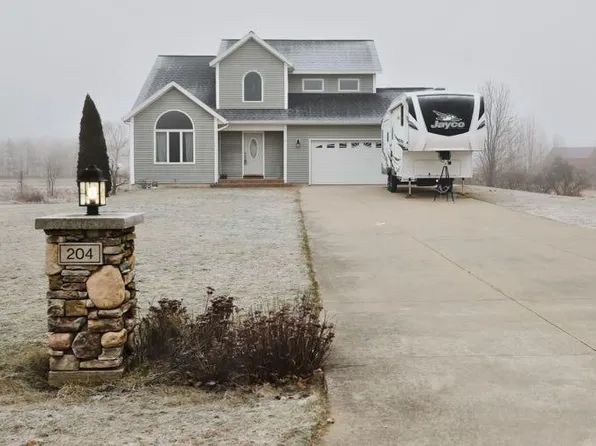 204 Jambrial Drive, Carlton Township, MI 49058