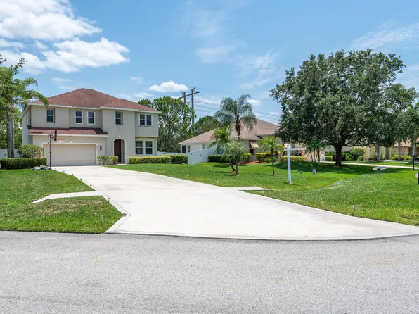 5812 NW Windy Pines Lane, Port St Lucie, FL 34986