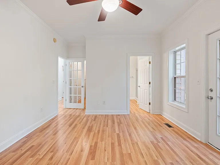 35 Cynthia Ln — Photo 24