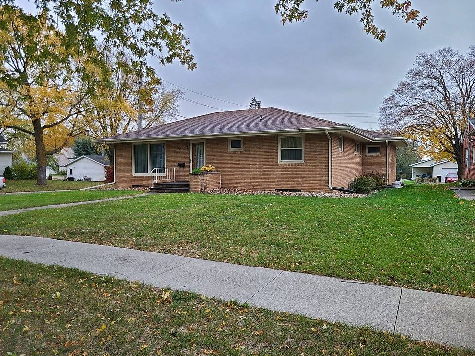1st image of 501 S 10th St