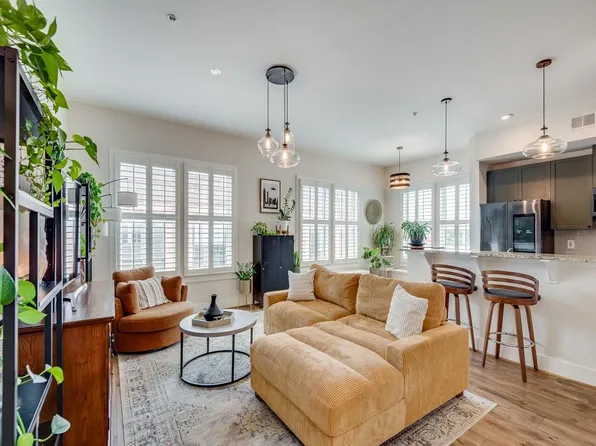 933 Garrett St SE APT 305, Atlanta, GA 30316