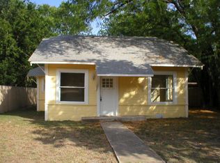 617 Webster Ave N, Kerrville, TX 78028