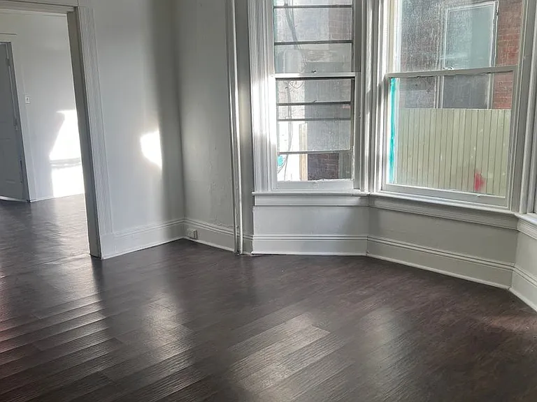 310 E King St #1 — Photo 6