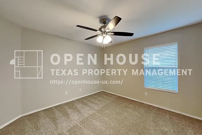 1309 Erin Ct — Photo 13