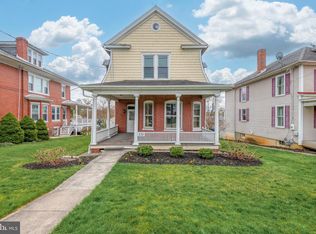 232 W Market St, Hallam, PA 17406