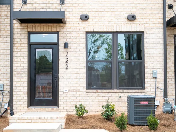 222 Music Hall Way #1, Charlotte, NC 28203