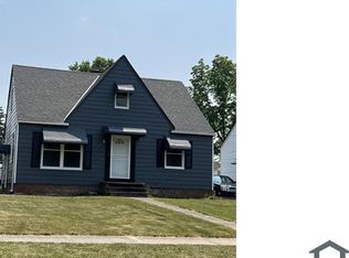 5101 Theodore St, Maple Hts, OH 44137