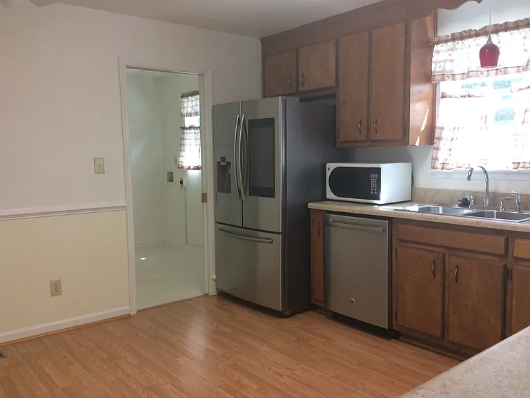 3913 Vass Ln — Photo 17