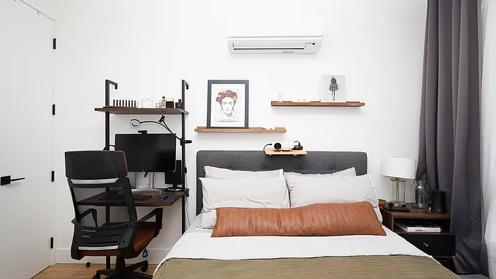 Rented by Nooklyn NYC LLC | media 25