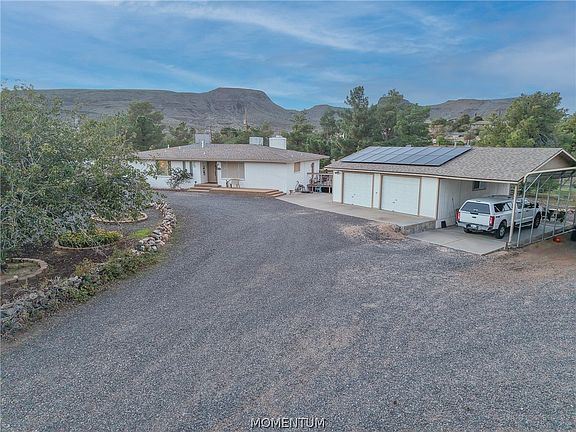 2nd image of 425 Riata Valley Road