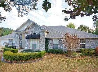 2417 Parkway Ln, Van Buren, AR 72956