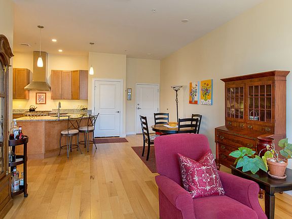 5th image of 22 Hancock St Unit 501