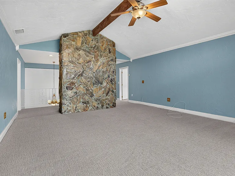 414 Somerset Dr — Photo 21