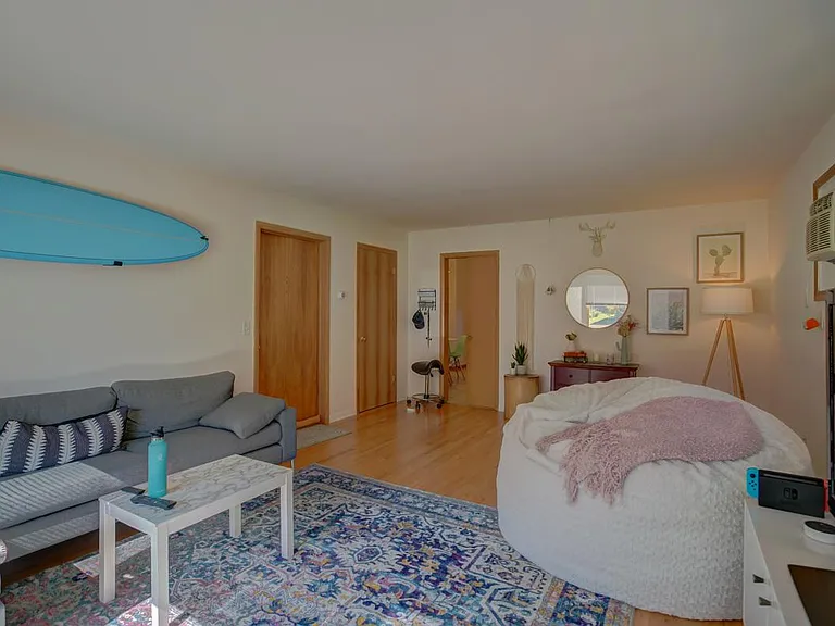 4922 Ascot Ln #3 — Photo 4