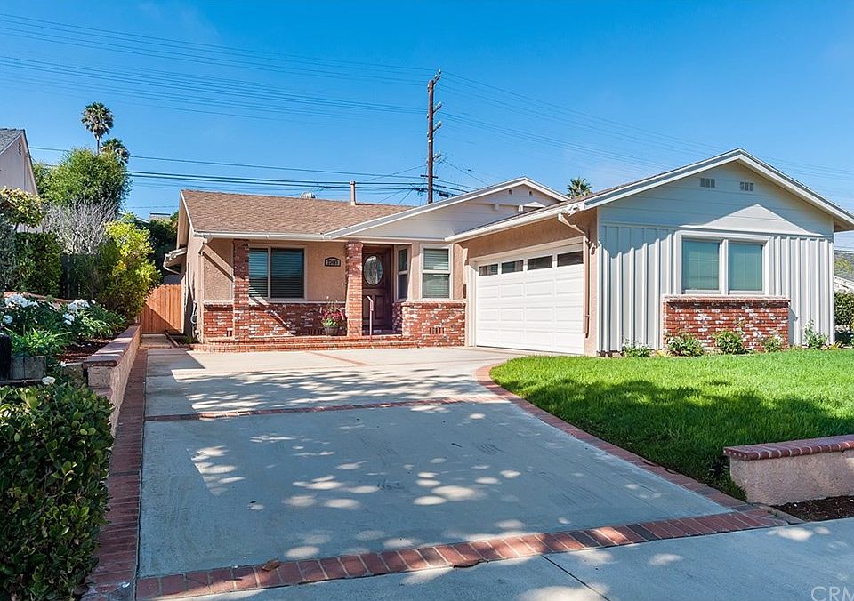 1st image of 23403 Susana Ave