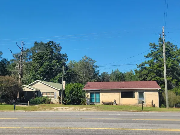 3406 & 3408 Veterans Memorial Pkwy, Lanett, AL 36863