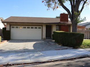25880 Fenda Way, Santa Clarita, CA 91355