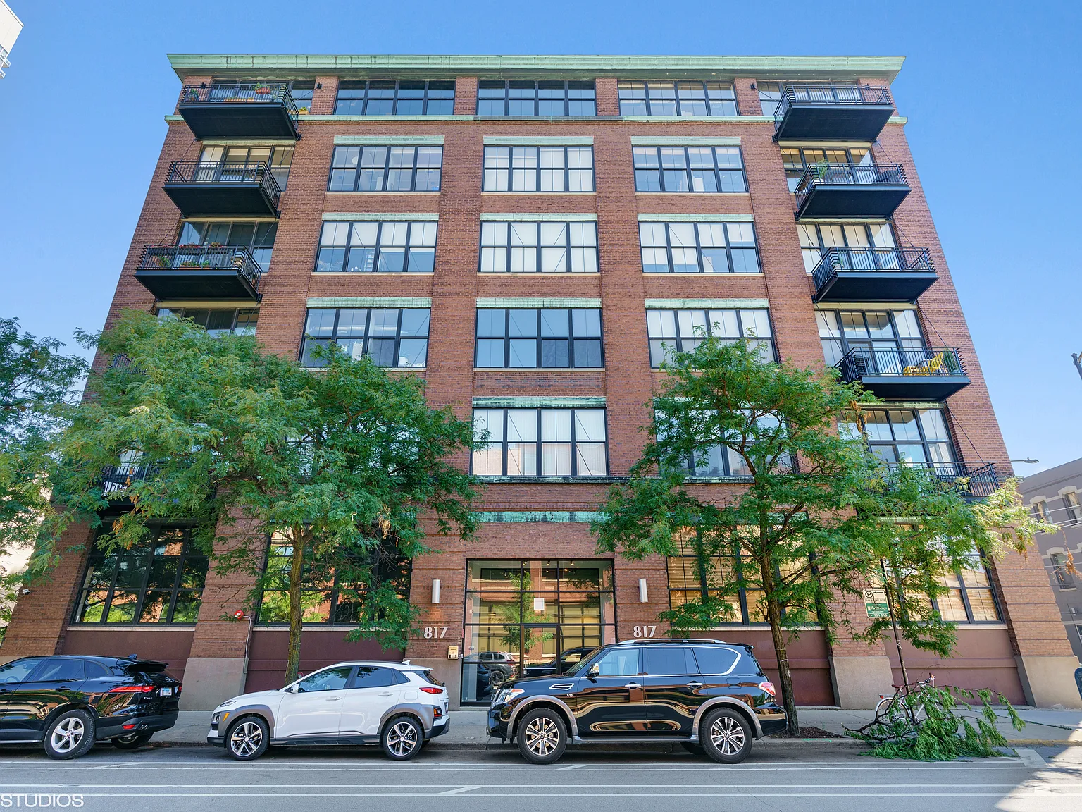 1 bed, 780 sqft, $2,950 — Photo 1