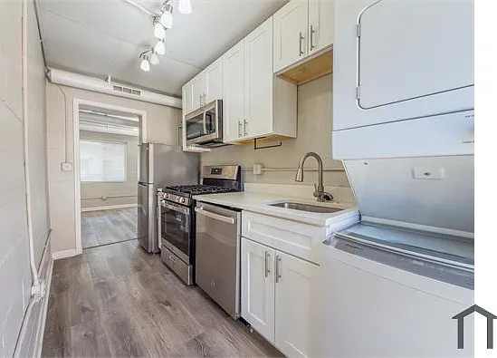 1 bed, 725 sqft, $1,815 — Photo 4