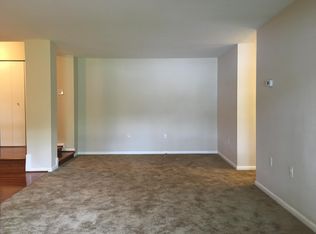 10471 Graeloch Rd, Laurel, MD 20723