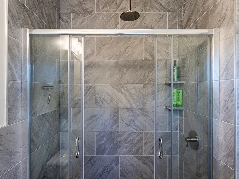 5 Everett Ct #2B — Photo 11