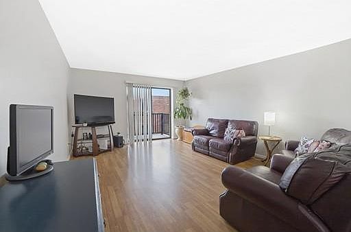 2nd image of 1100 Governors Dr APT 38