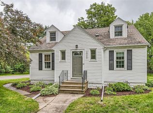 1933 Glen Paul Ave, Arden Hills, MN 55112