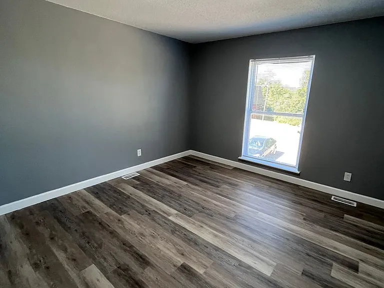 1318 Truman Ave — Photo 12